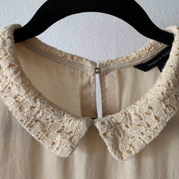 โจ Elegant Cream Blouse w/ Lace Peter Pan Collar โ Vintage & Feminine! โจ - Picture 2 of 3
